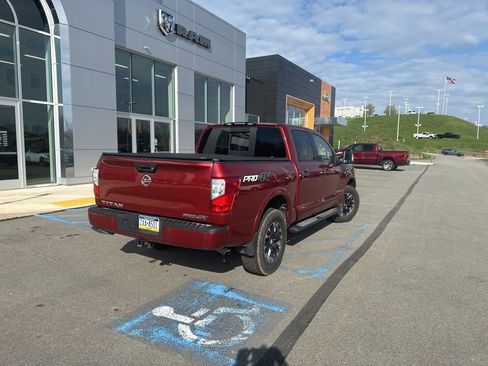 Used 2017 Nissan Titan PRO-4X w/ Pro-4x Convenience Package image 2