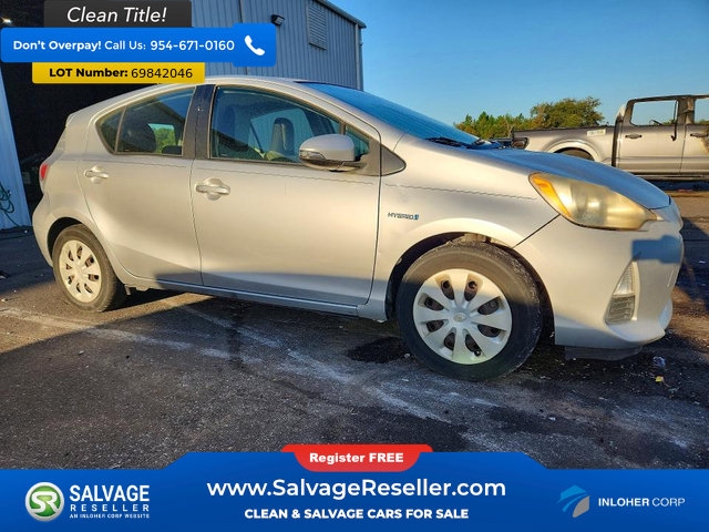 Used 2012 Toyota Prius C One FWD image 5
