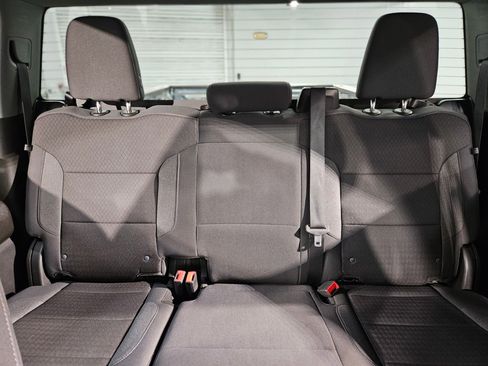 Used 2024 Chevrolet Silverado 2500 Custom w/ Custom Value Package image 13