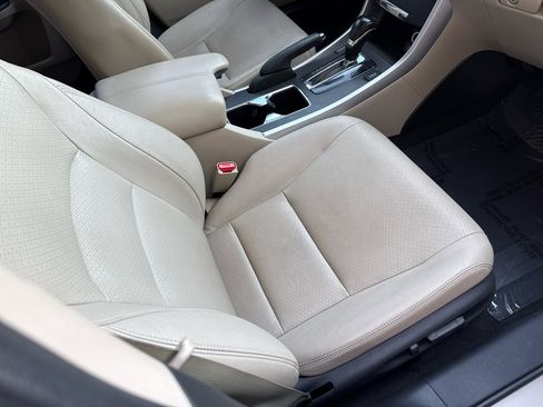 Used 2014 Honda Accord EX-L image 53