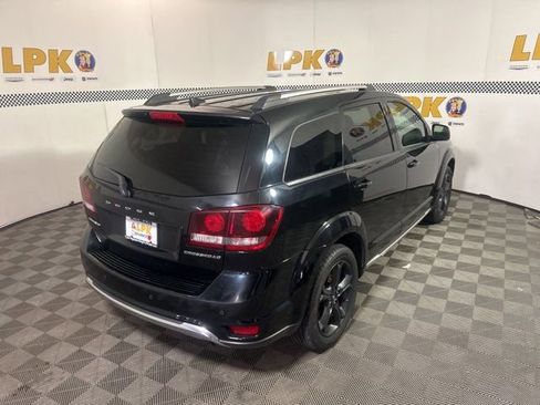 Used 2020 Dodge Journey Crossroad FWD image 11