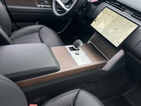 New 2026 Land Rover Range Rover SE AWD/4WD image 25