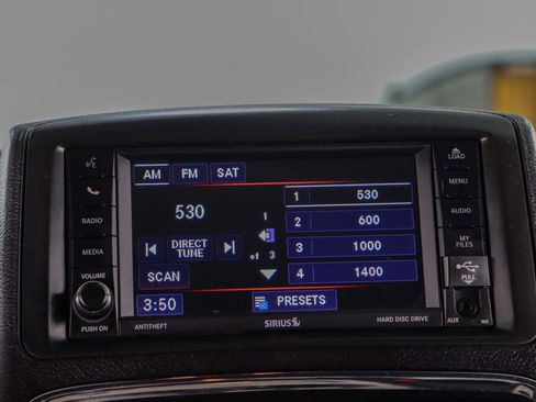 Used 2019 Dodge Grand Caravan SXT image 19