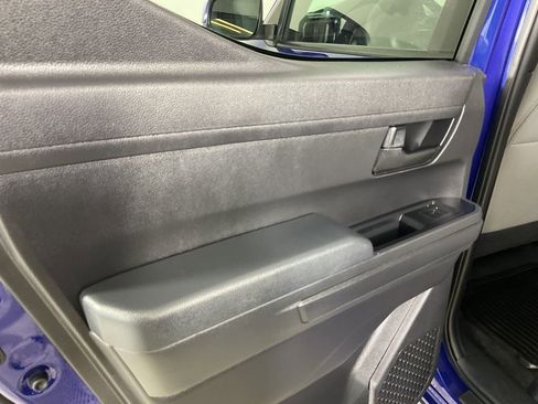 Certified 2024 Toyota Tacoma SR5 image 18