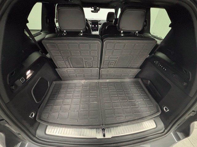 Used 2024 Jeep Grand Cherokee L Overland AWD/4WD image 8