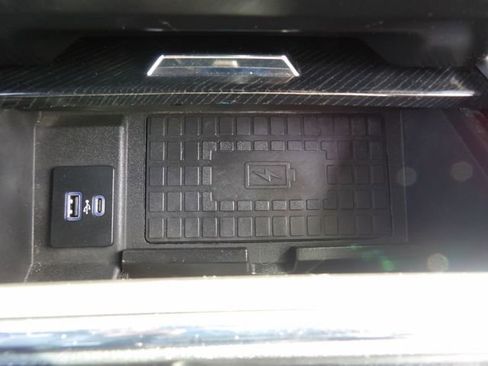Used 2022 Ford F350 Platinum AWD/4WD image 19