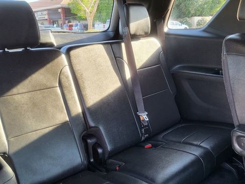 Used 2022 Chevrolet Traverse Premier w/ Redline Edition FWD image 22