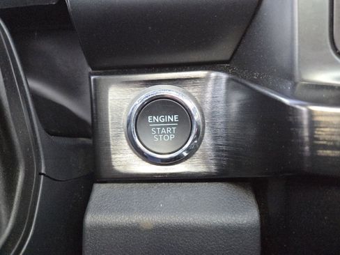 Used 2023 Ford F350 Lariat w/ Lariat Ultimate Package image 13