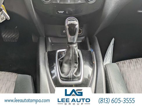Used 2018 Nissan Rogue S FWD image 18