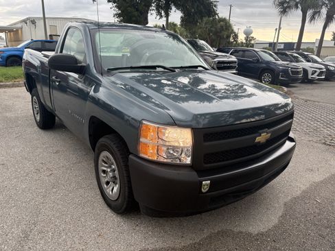 Used 2007 Chevrolet Silverado 1500 W/T RWD image 1