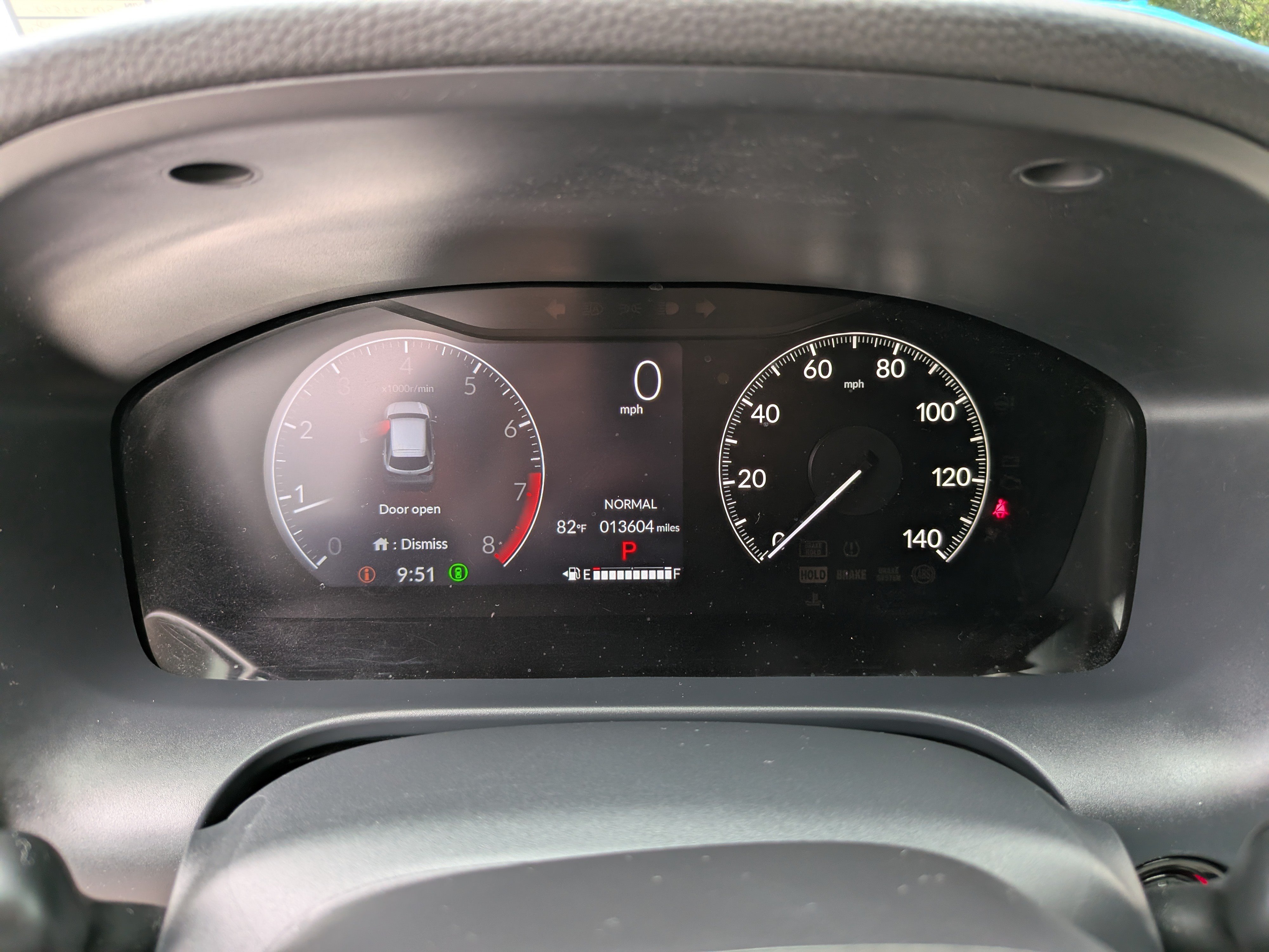 Certified 2025 Honda HR-V LX image 31