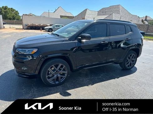 Used 2025 Jeep Compass Limited w/ High Altitude Package AWD/4WD image 1