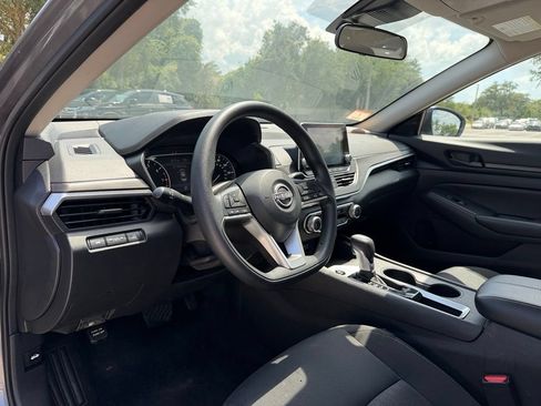 Used 2026 Nissan Altima 2.5 SV FWD image 14