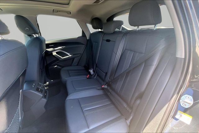 New 2026 Audi Q5 Premium Plus AWD/4WD image 28
