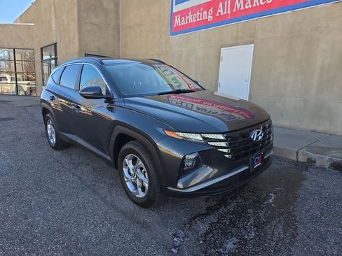 Used 2023 Hyundai Tucson SEL image 6