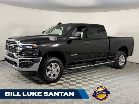 Used 2025 RAM 2500 Big Horn AWD/4WD image 1