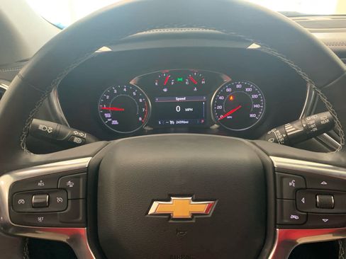 Used 2024 Chevrolet Blazer LT FWD image 24