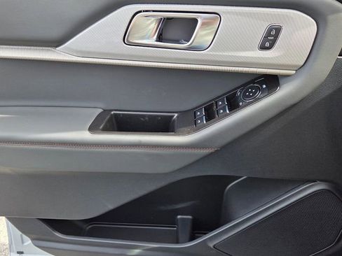 New 2026 Ford Explorer Active image 25
