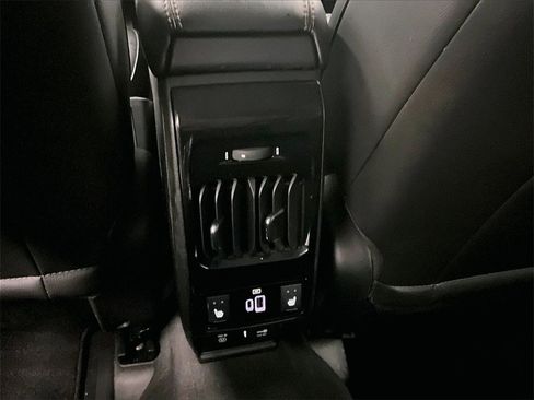 Used 2022 Jeep Compass Limited w/ Elite Group image 27