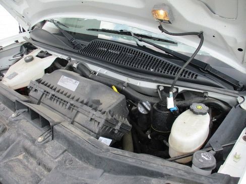 Used 2023 GMC Savana 2500 Extended w/ Driver Convenience Package image 18