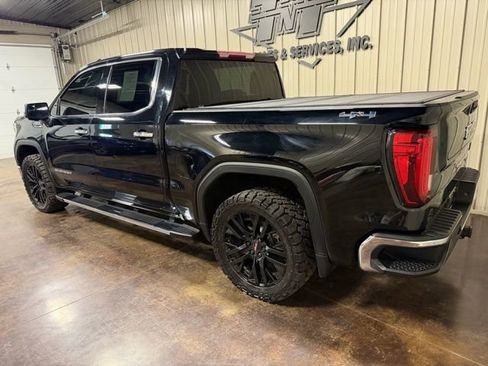 Used 2023 GMC Sierra 1500 SLT w/ SLT Premium Package image 5