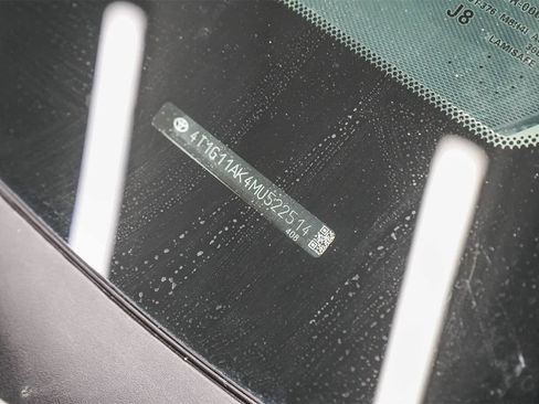 Used 2021 Toyota Camry SE image 26