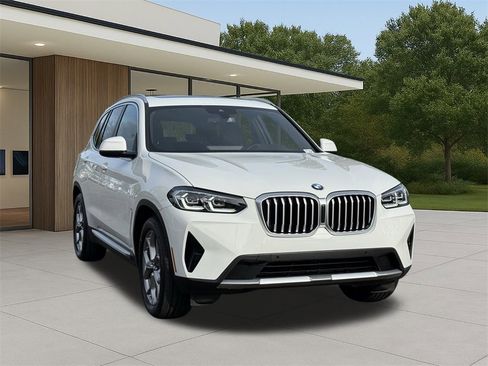 Certified 2023 BMW X3 sDrive30i w/ Premium Package image 3