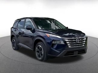 Used 2025 Nissan Rogue SV FWD video 2