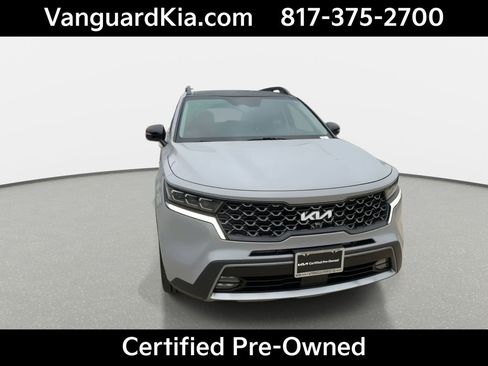 Certified 2023 Kia Sorento SX Prestige AWD/4WD image 3