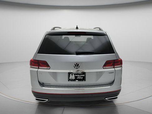Used 2023 Volkswagen Atlas SE AWD/4WD image 5