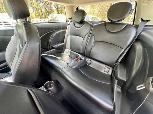 Used 2012 MINI Cooper Hardtop image 12