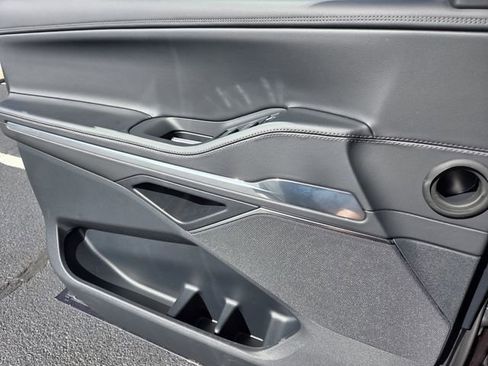 New 2026 Lincoln Navigator Reserve AWD/4WD image 14
