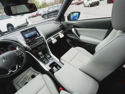 New 2026 Mitsubishi Eclipse Cross SEL AWD/4WD image 36