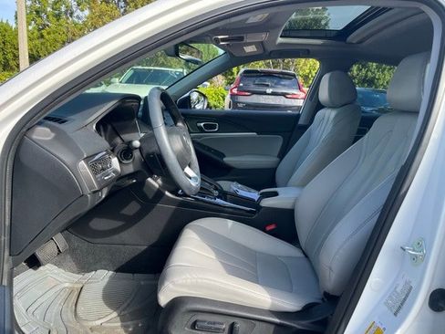 Used 2023 Acura Integra image 6