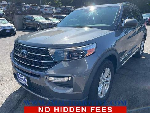 Used 2021 Ford Explorer XLT w/ Equipment Group 202A AWD/4WD image 1
