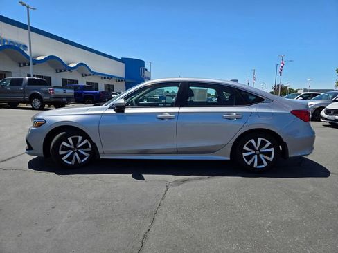 Used 2023 Honda Civic LX image 7