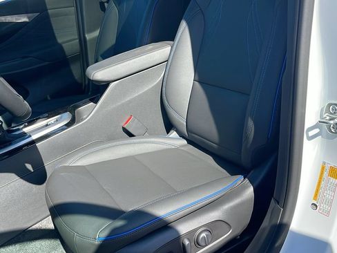 New 2026 Buick Envista Sport Touring w/ Convenience I Package FWD image 11