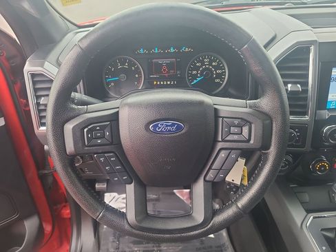 Used 2016 Ford F150 XLT w/ Equipment Group 302A Luxury image 30