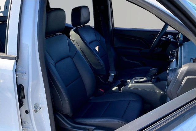 Used 2024 Chevrolet Colorado W/T RWD image 19