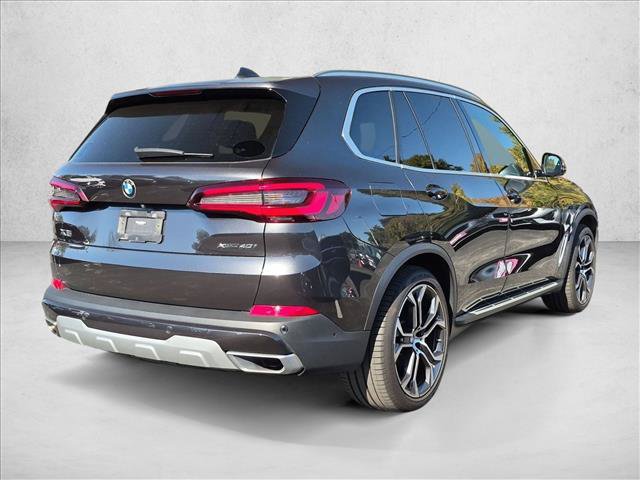 Used 2022 BMW X5 xDrive40i w/ Premium Package AWD/4WD image 5