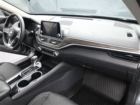 Certified 2023 Nissan Altima 2.5 SV image 27