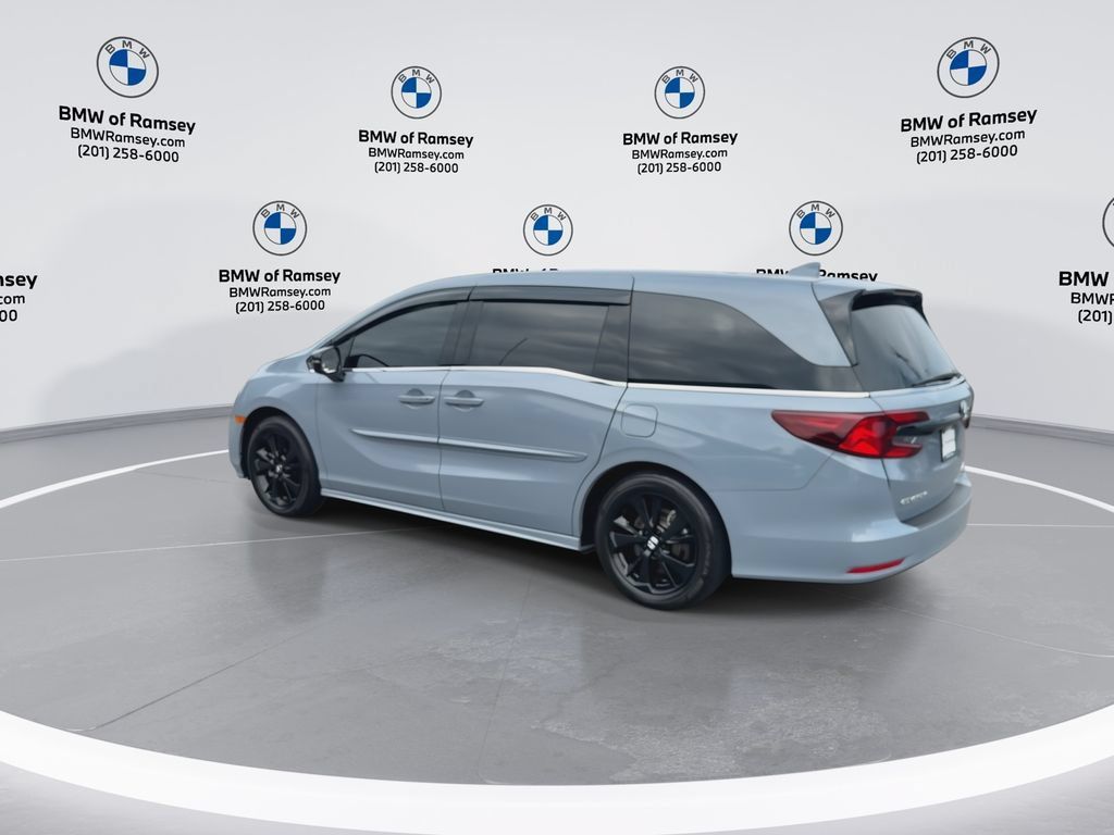 Used 2024 Honda Odyssey Sport image 6
