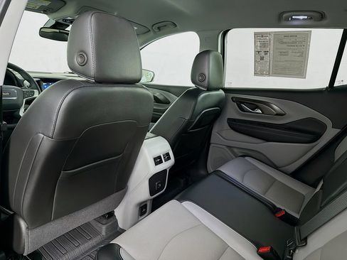 Used 2023 GMC Terrain SLT w/ LPO, Floor Liner Package FWD image 37