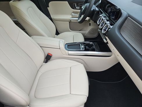 Certified 2026 Mercedes-Benz GLA 250 image 14