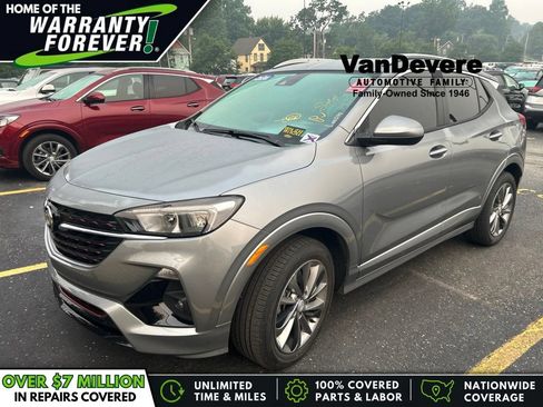 Used 2023 Buick Encore GX Select w/ Sport Touring Package FWD image 1