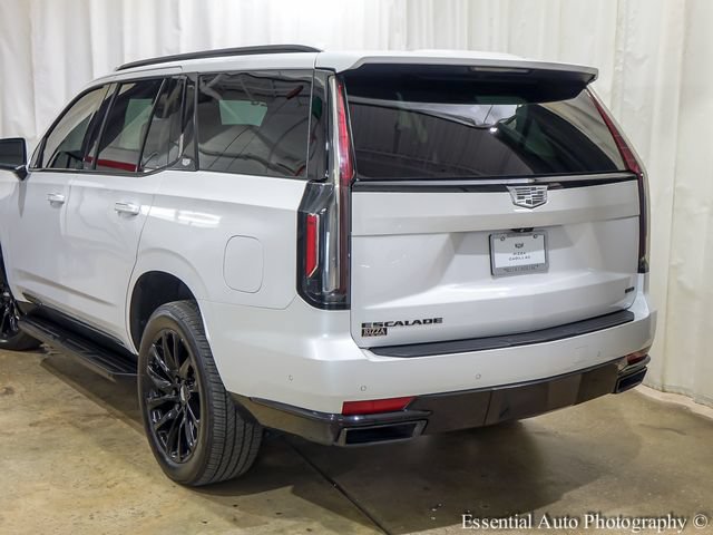 Certified 2023 Cadillac Escalade Sport w/ LPO, ONYX Package AWD/4WD image 5