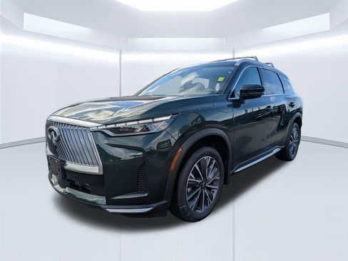 New 2026 INFINITI QX60 Luxe w/ Family Package image 8