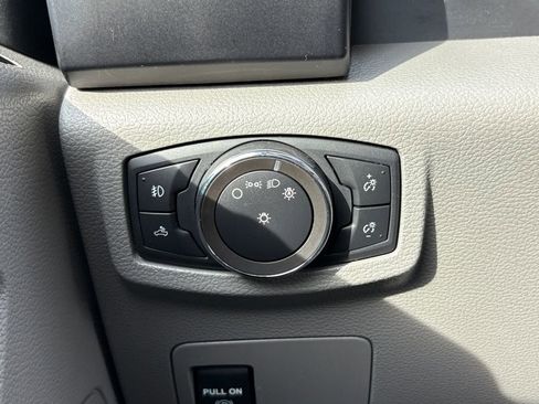 Used 2020 Ford F150 XL w/ Equipment Group 101A Mid image 4