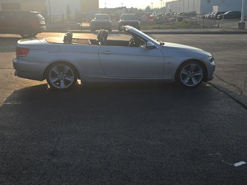 Used 2008 BMW 335i Convertible RWD image 9