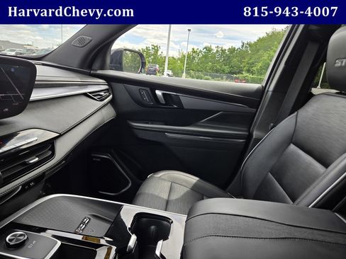 Certified 2026 Buick Enclave Sport Touring AWD/4WD image 15